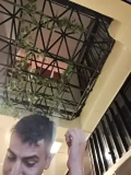 Chatroom XXX en direct de Juann-cock