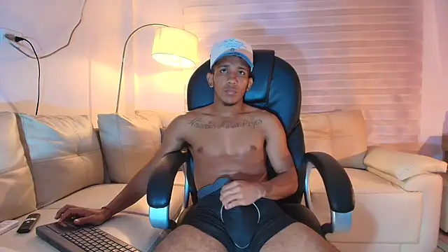 ricky_spensar23cm_ live XXX chat