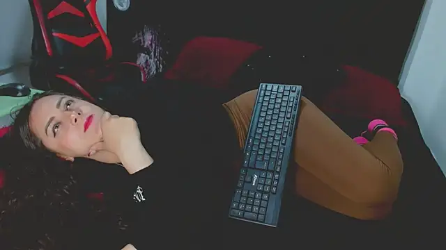 Noamartin_ Live XXX-chat