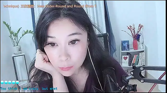 Amity-ox Chat XXX in diretta