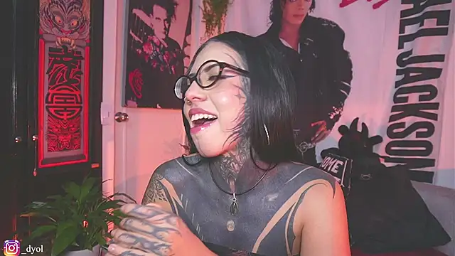 Dalia_Vorhees Live XXX-chat