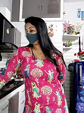 Kaur_Simran_01: διαδικτυακό σόου στην κάμερα