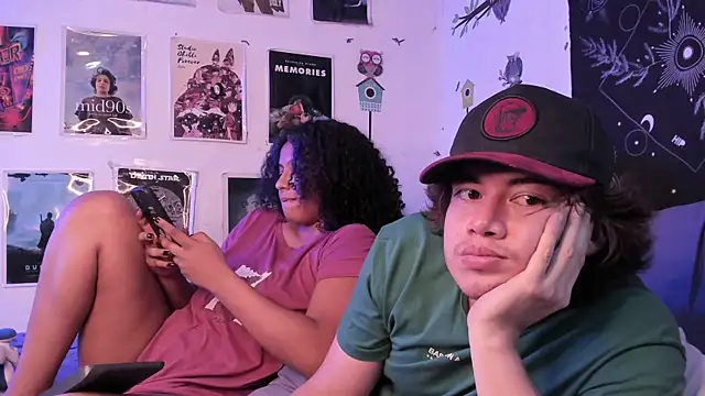 hothoneychile's Live XXX Chat