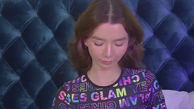 VanessaVienne Chat XXX in diretta