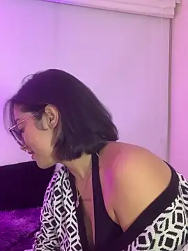 LilithMonette Show in webcam