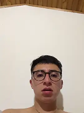 عرض كام CamiRojas_boy