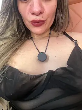 Zyrella – Live XXX-chat