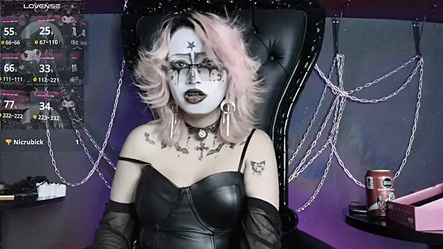 Navier__ Adlı Modelin Canlı XXX Sohbeti