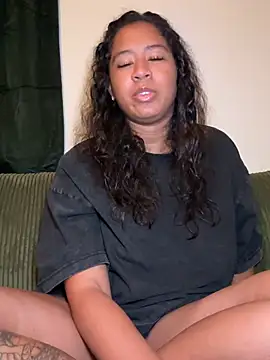 AshleyLoveeeのライブXXXチャット