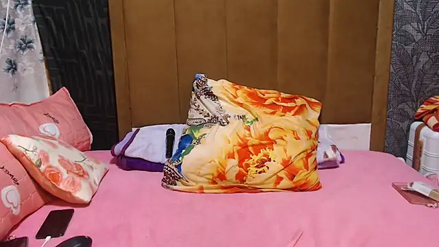 BigbootyNickyx Chat XXX live