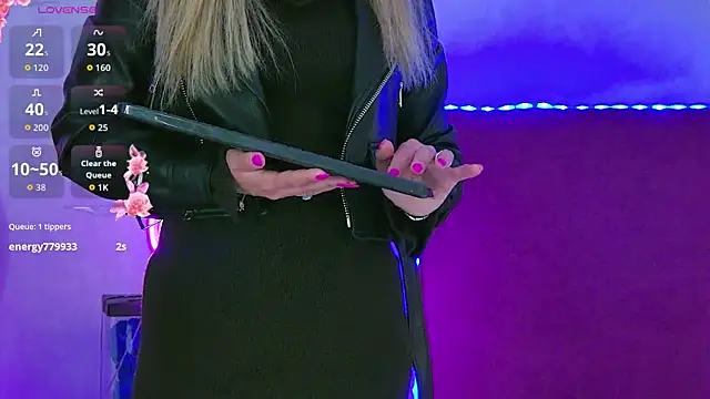 แชท XXX สดของ CellineHudson