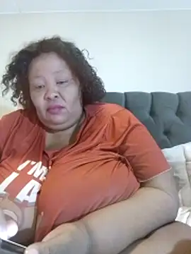 nancy111のライブXXXチャット