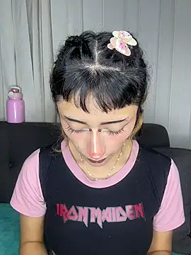 دردشة baby_akuma الجنسية المباشرة