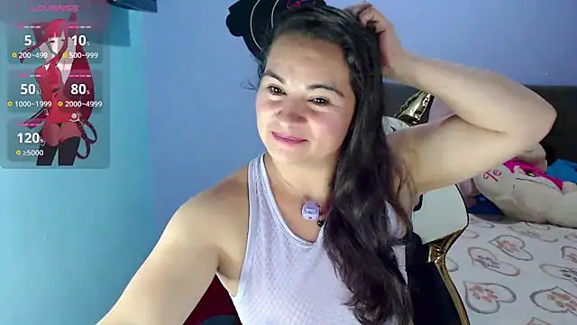 دردشة kyra_sol الجنسية المباشرة