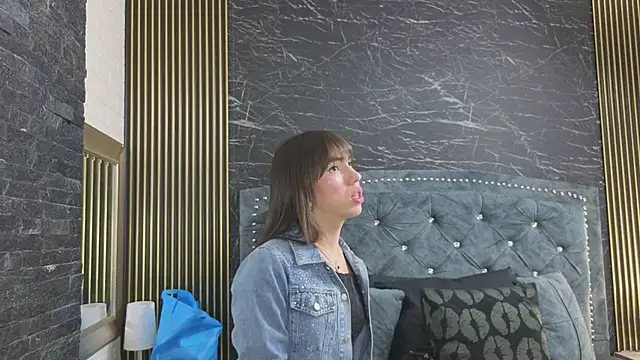 diosagolden Adlı Modelin Canlı XXX Sohbeti