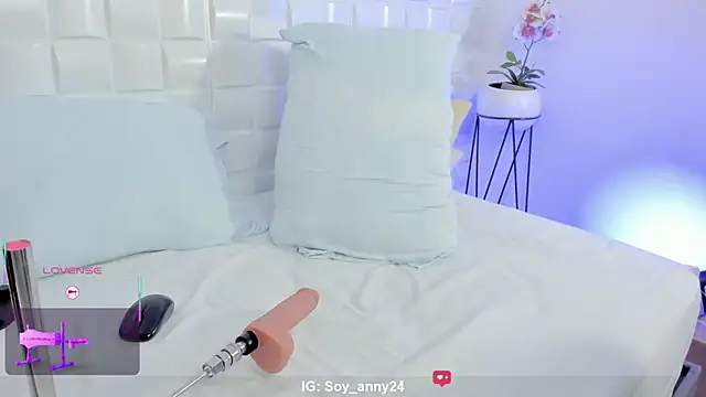 anny_rouse24 现场XXX聊天