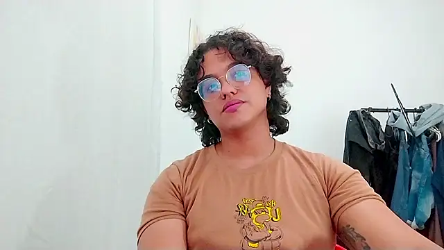 Diane_blossom Show Webcam