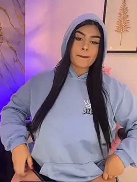 Kariina__69's Live XXX Chat