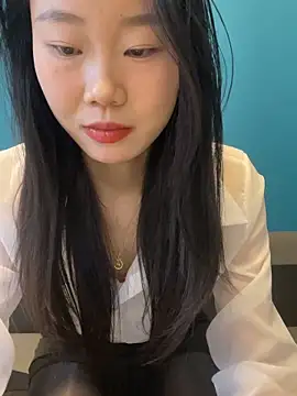 ZHJKS9988 – Live XXX-chat