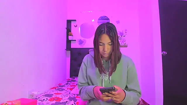 Czat XXX na żywo – sapphire_brown20