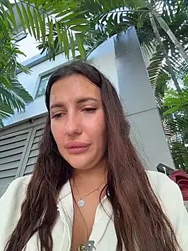 AleksandraRich's Live XXX Chat