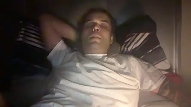 KungFuPanda001のライブXXXチャット