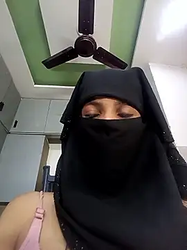 Aafreen_36's Live XXX Chat