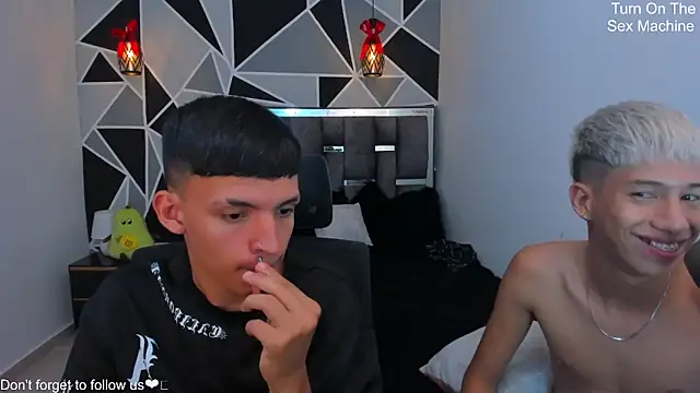 Juan_Nd_Steven Adlı Modelin Web Kamerası Şovu