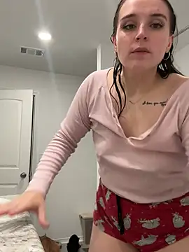 halostar's Live XXX Chat