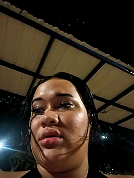 Pertunjukan Kamera Web Datoka_adrenaline