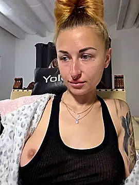 Živý XXX chat kylie_blck