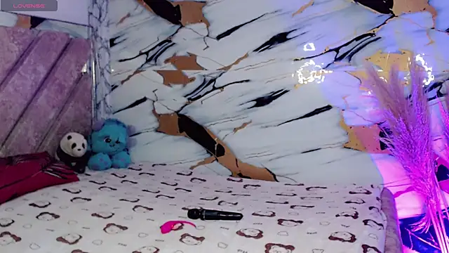 Show Webcam de kushina_uzumaki75