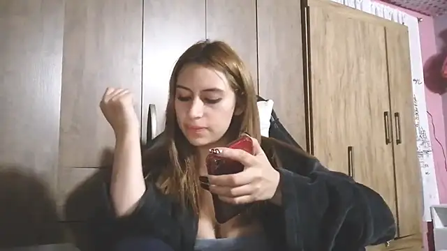 Ashley7811 Live XXX-Chat