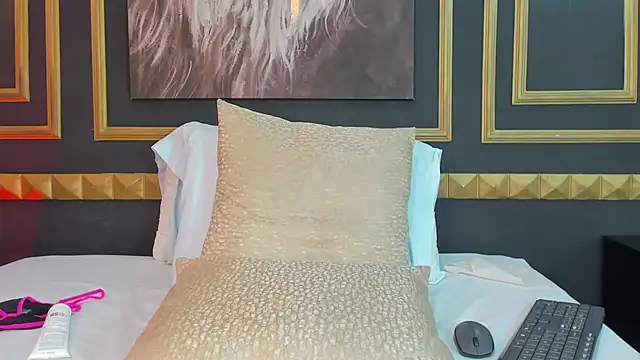 mia_watsonn_ live XXX chat