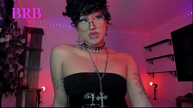 Chatroom XXX en direct de Heka_Prudence