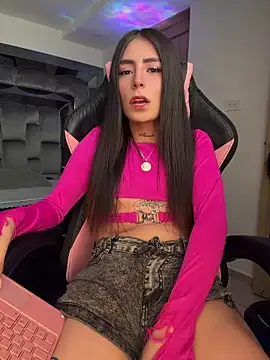 Camistar18: онлайн-секс-чат