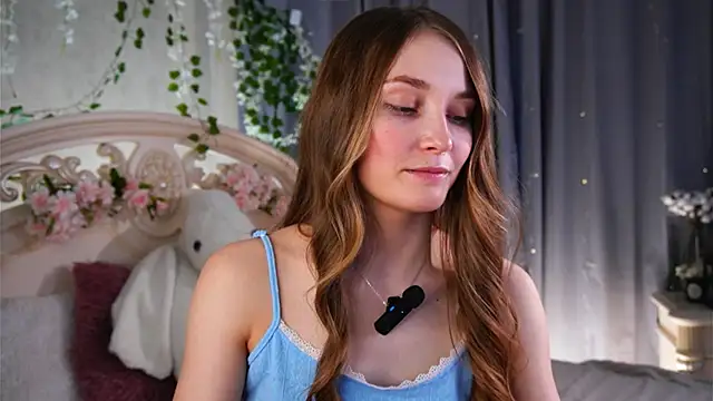 دردشة MonaEldon الجنسية المباشرة