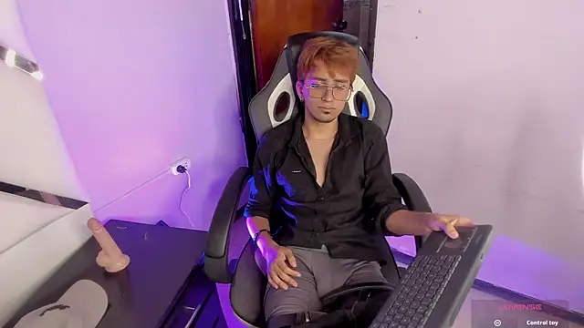 Pokazy przed kamerką – JeremySanders1_