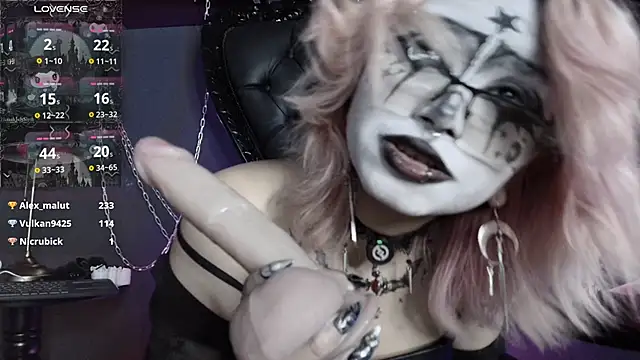 Navier__ Chat XXX in diretta