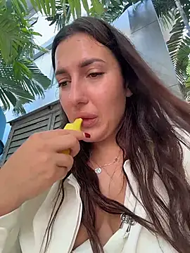 AleksandraRich Chat XXX in diretta