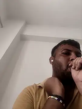 دردشة vinay_smalldick الجنسية المباشرة