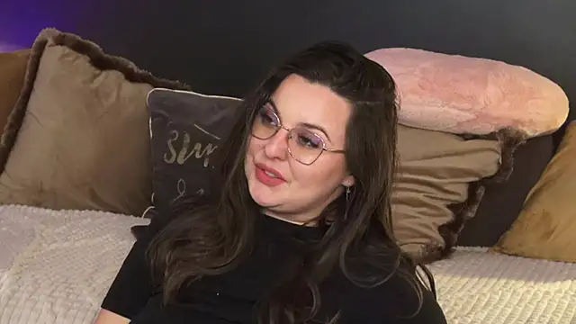 XXX chat uživo modela Mia_Swano