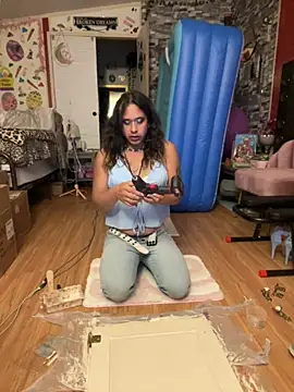 Онлайн чат XXX TranSexualJade95