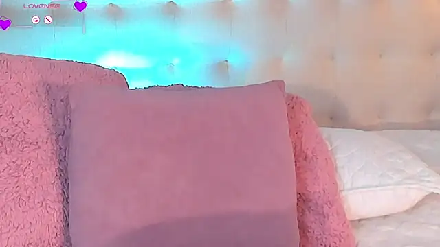 XXX chat uživo modela LiiaBloom