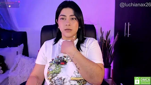 XXX chat uživo modela lucy26_