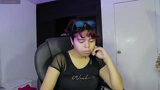 XXX chat uživo modela SabinaMerchetti