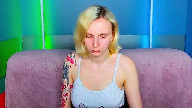 LikiLips: απευθείας συνομιλία ΧΧΧ