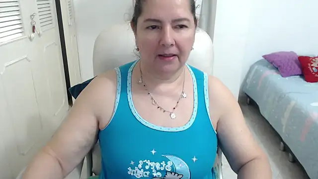 leonela_69 élő XXX-chatje