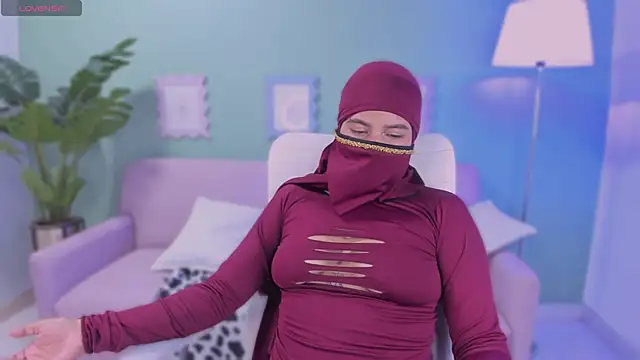 XXX chat uživo modela milkk_