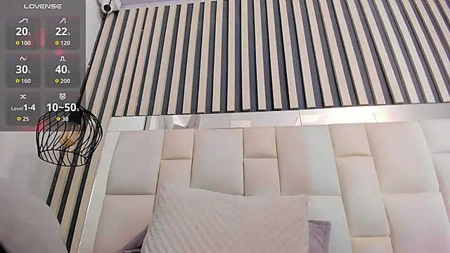 camila__herrera Adlı Modelin Canlı XXX Sohbeti